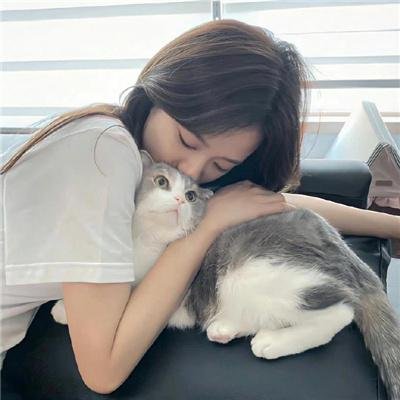 半夜不要照镜子